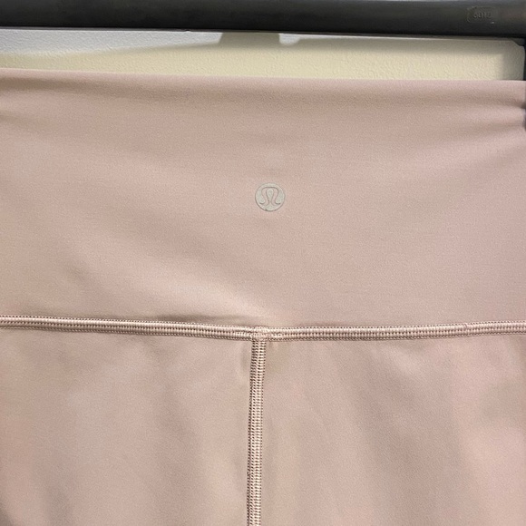 Lululemon Wunder Under Luxtreme - Picture 3 of 3